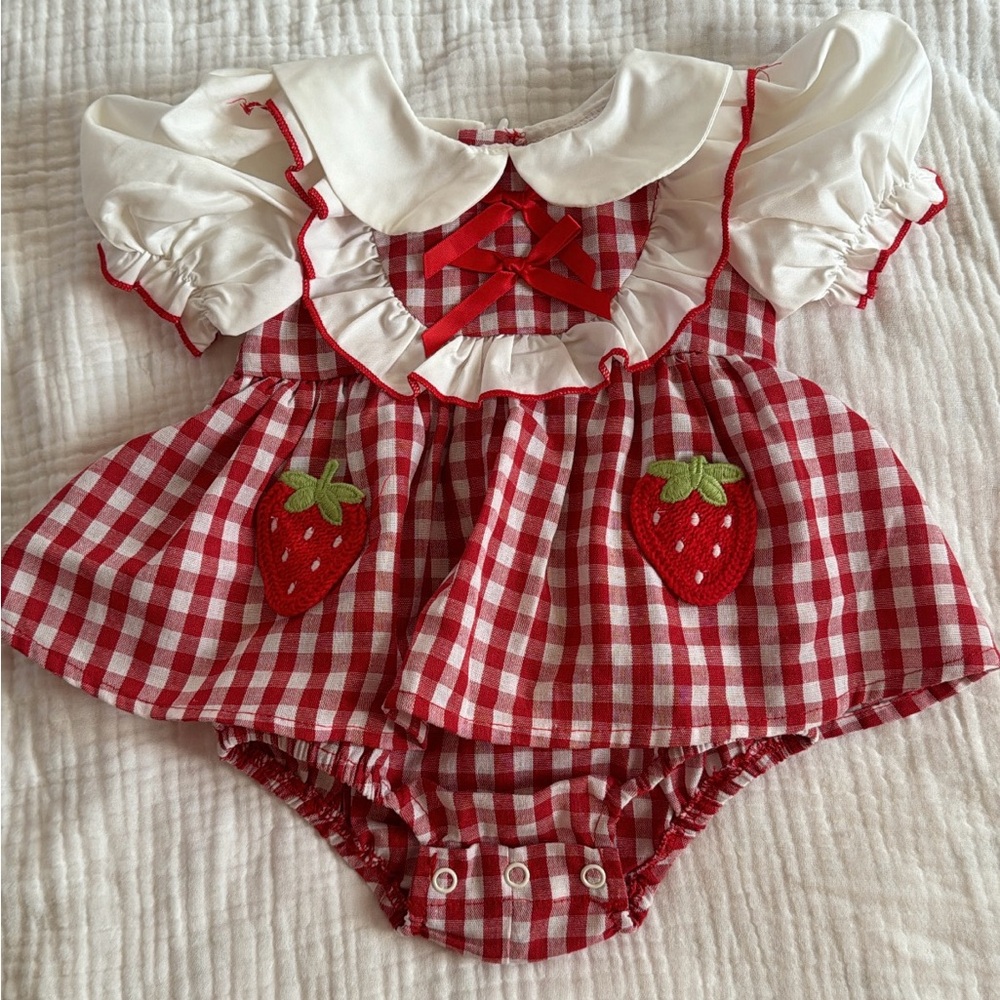 SHEIN Red and White Checkered Baby Romper